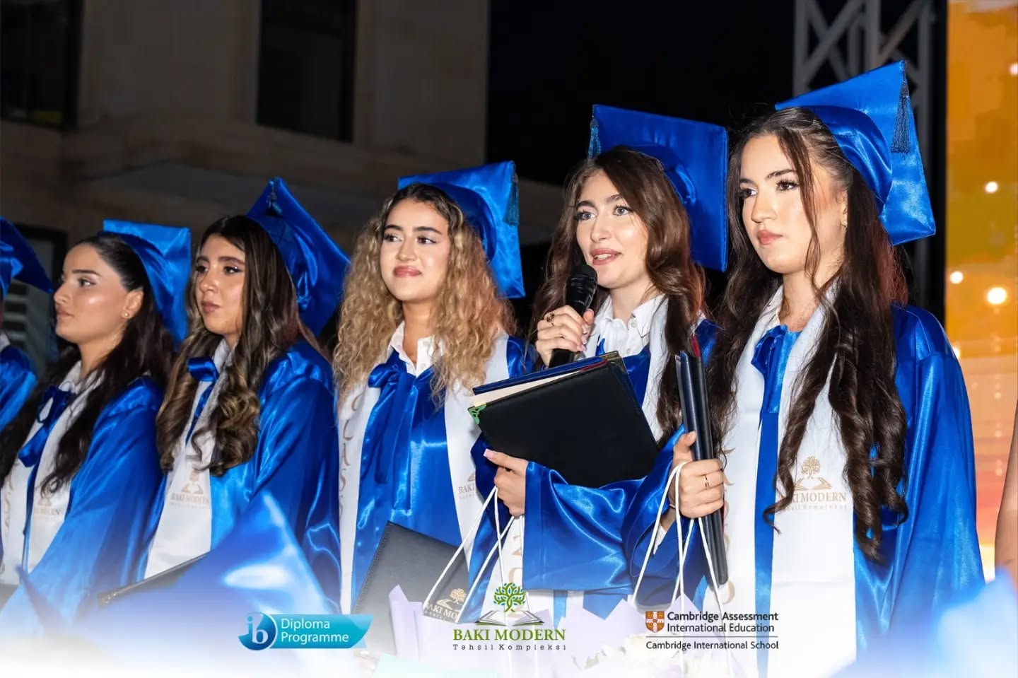 Bakı Modern Təhsil Kompleksi məzunlarının universitet uğurlarını qeyd etdi