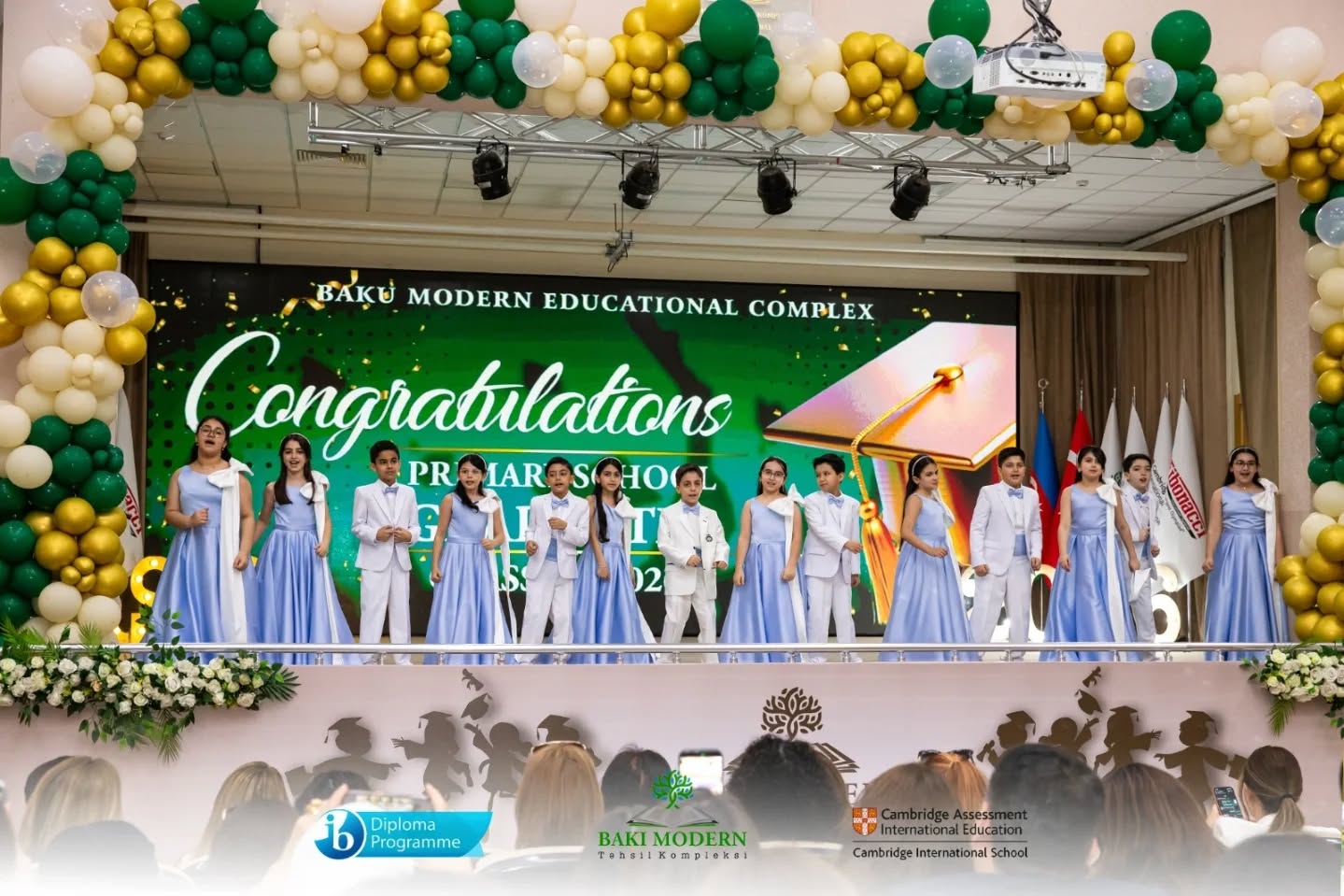 Primary School Graduation Celebrated at Baku Modern Education Complex