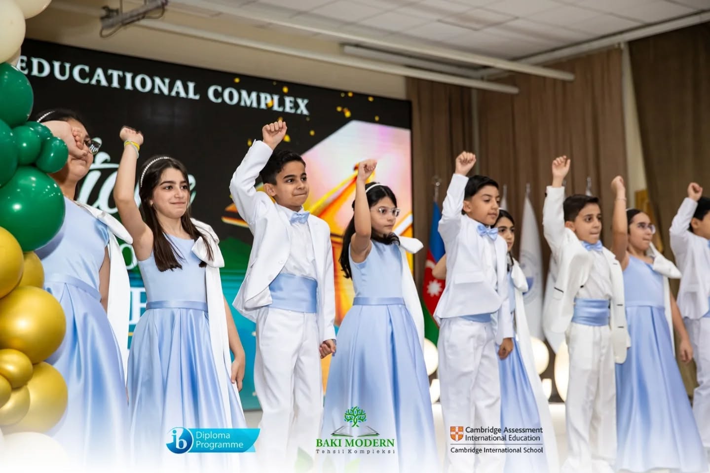 Primary School Graduation Celebrated at Baku Modern Education Complex