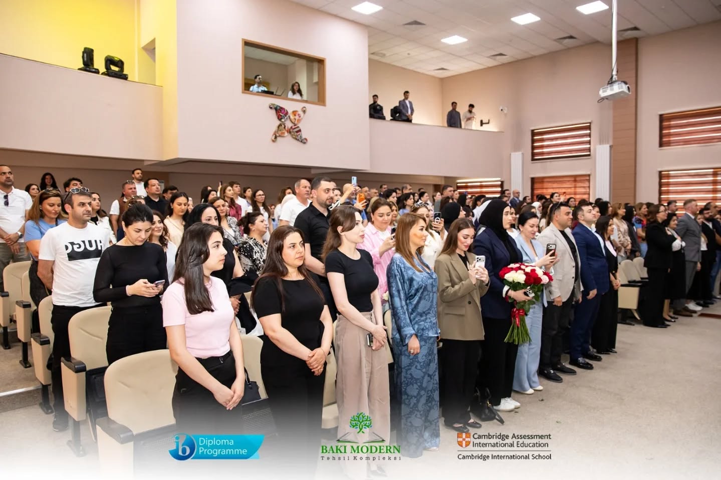 Primary School Students Celebrate Graduation at Baku Modern Education Complex