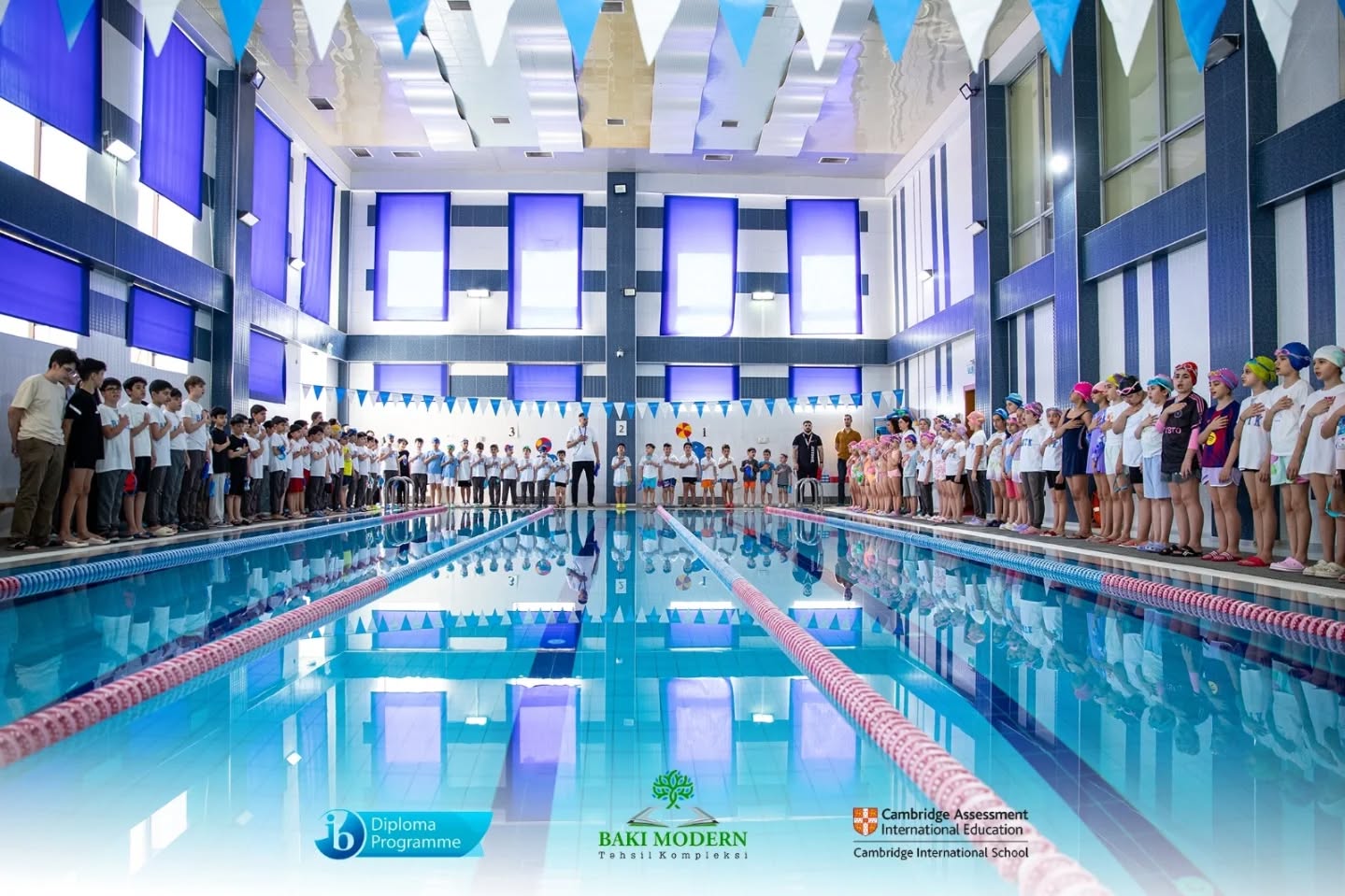 Bakı Modern Təhsil Kompleksində “Şən Delfinlər” üzgüçülük yarışı keçirilib