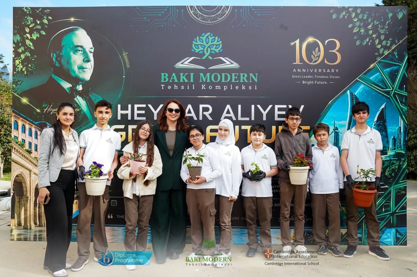Baku Modern students join tree-planting initiative for a greener future