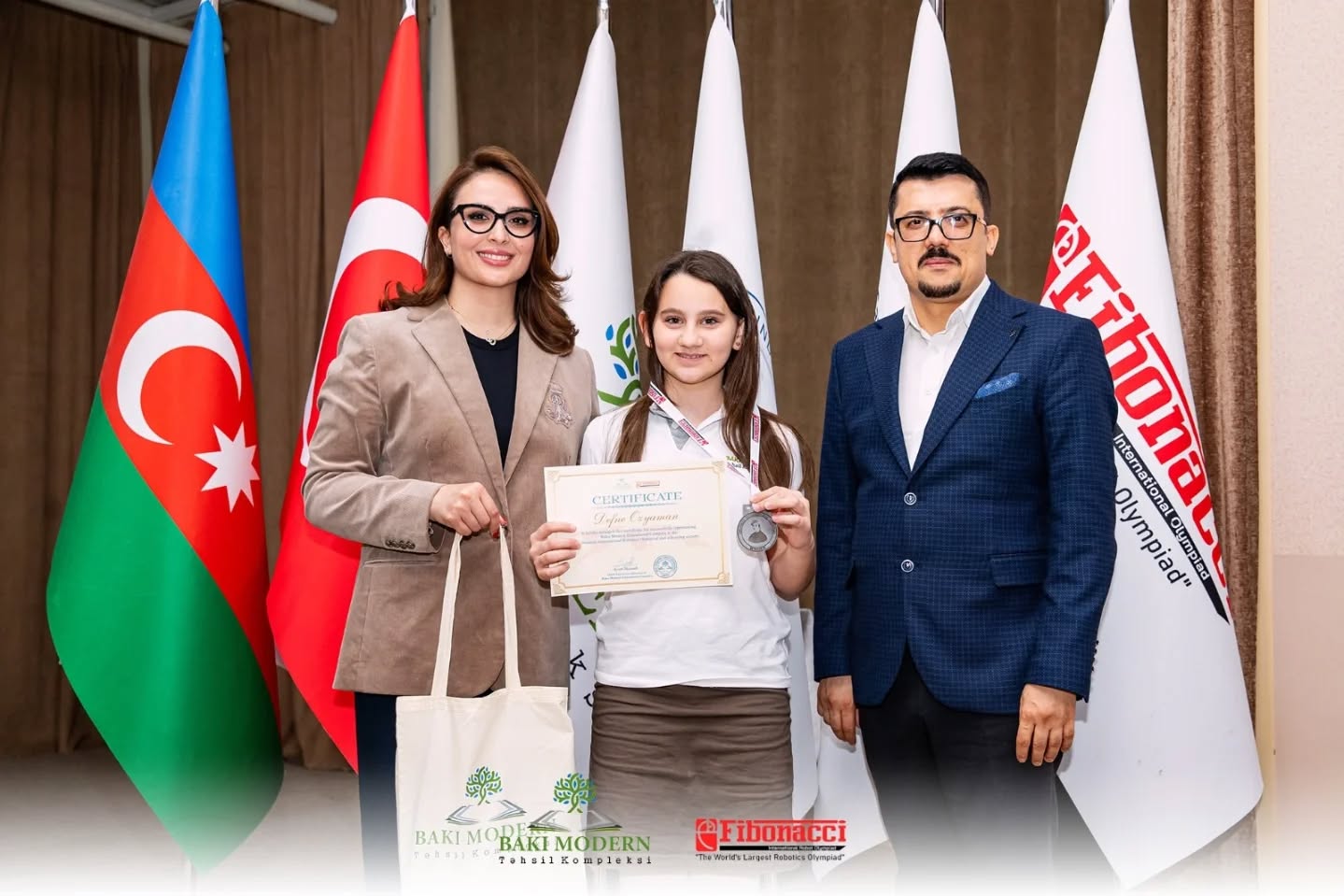Baku Modern Students Celebrated for Success at International Olympiad