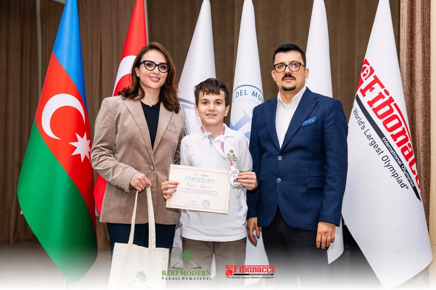 Baku Modern Students Celebrated for Success at International Olympiad