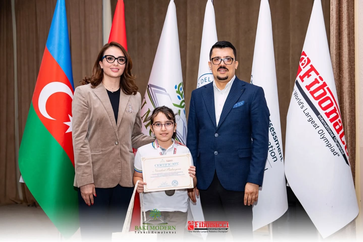 Şagirdlərimiz Fibonacci Beynəlxalq Olimpiadasındakı uğurlarına görə təbrik edildi