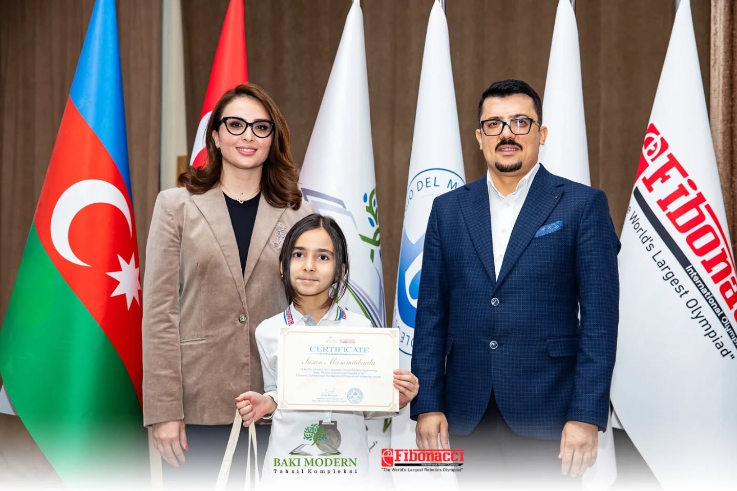 Şagirdlərimiz Fibonacci Beynəlxalq Olimpiadasındakı uğurlarına görə təbrik edildi