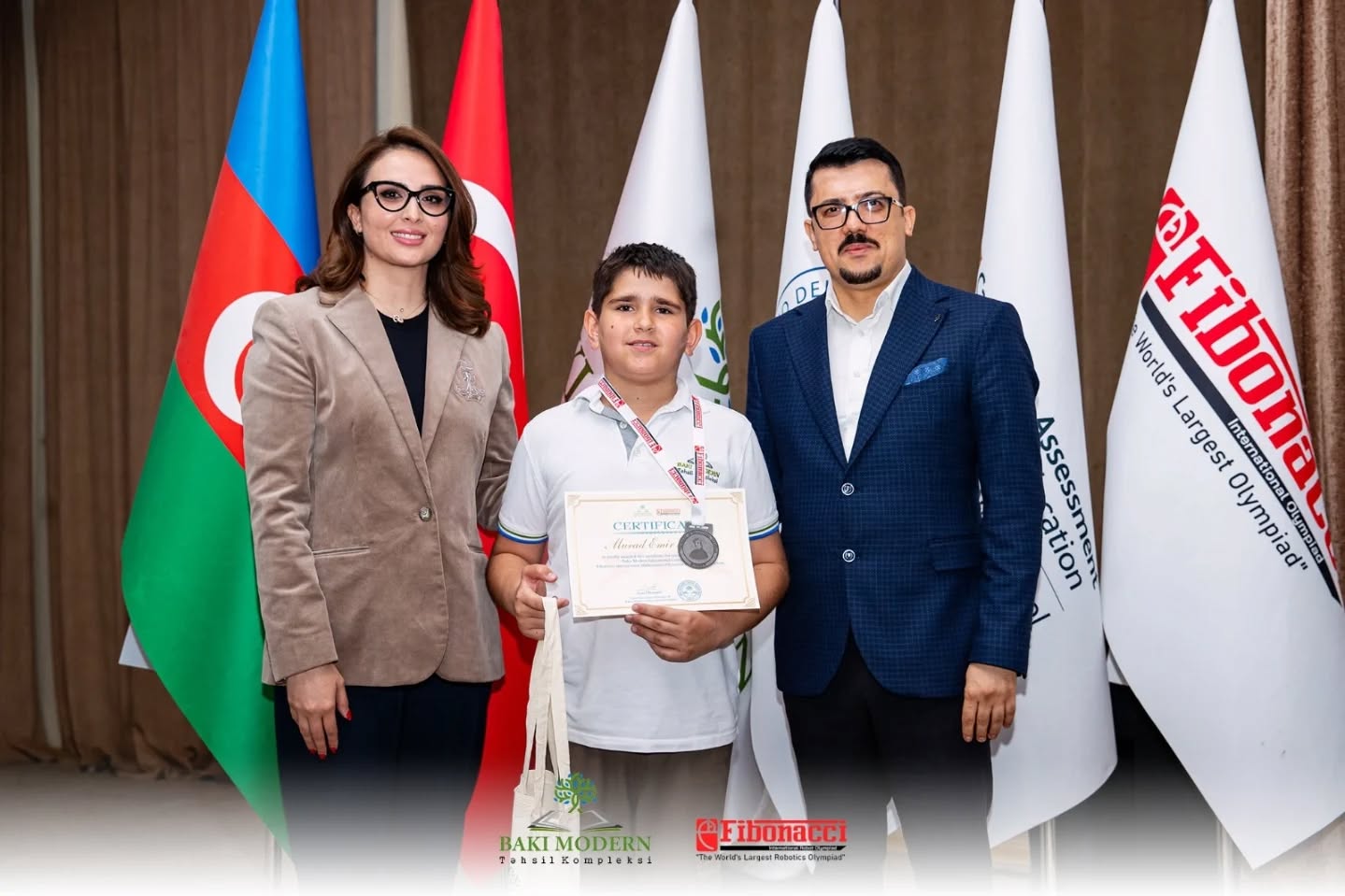 Şagirdlərimiz Fibonacci Beynəlxalq Olimpiadasındakı uğurlarına görə təbrik edildi