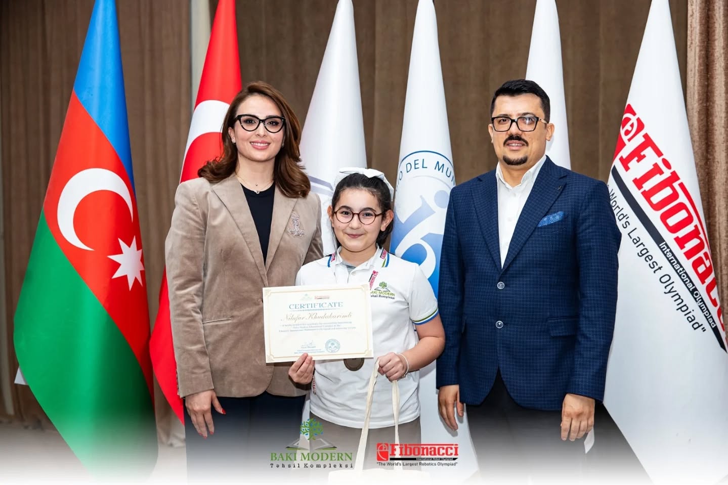 Şagirdlərimiz Fibonacci Beynəlxalq Olimpiadasındakı uğurlarına görə təbrik edildi