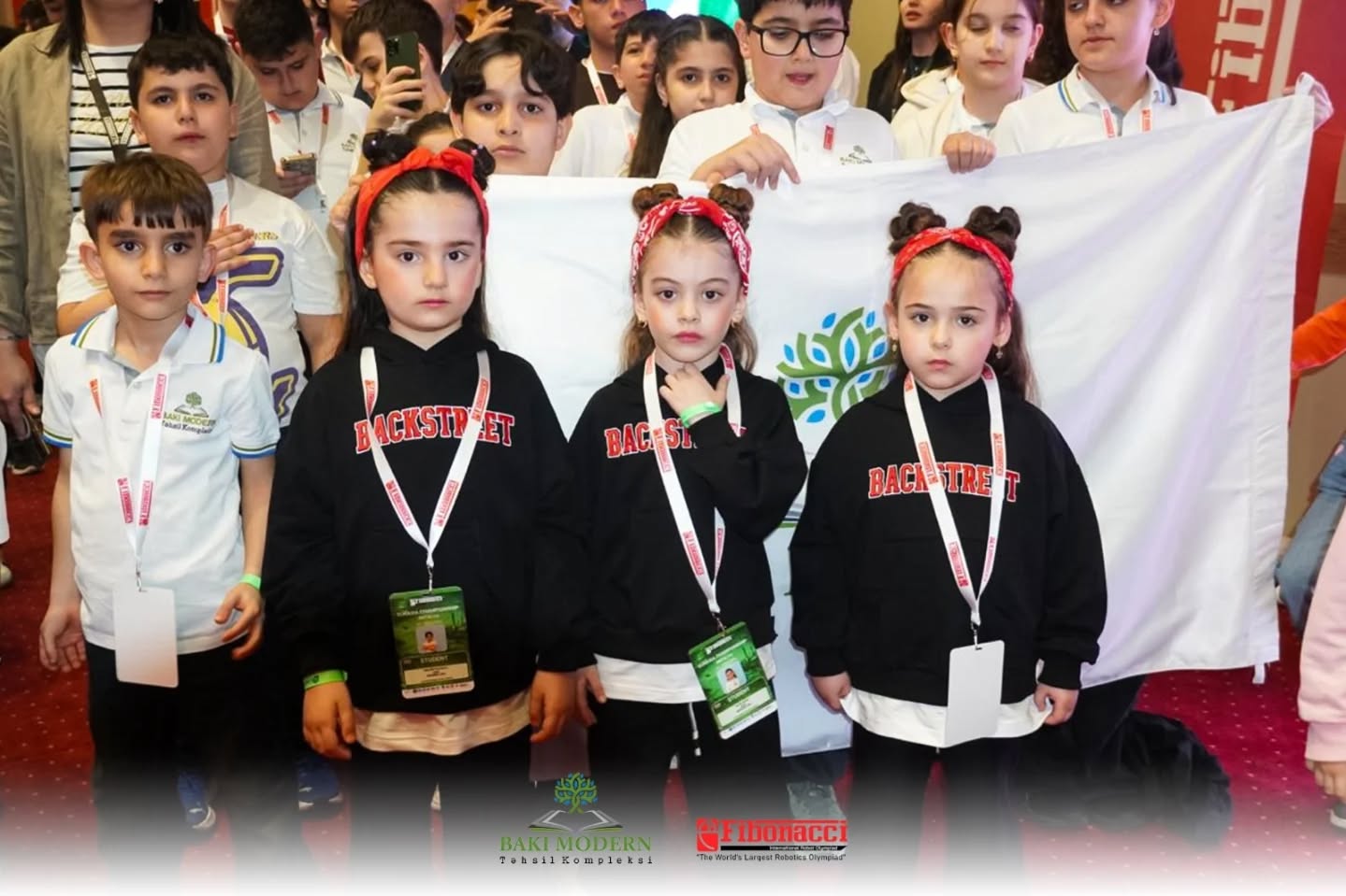 Bakı Modern şagirdləri beynəlxalq robot olimpiadasında Azərbaycanı təmsil edir