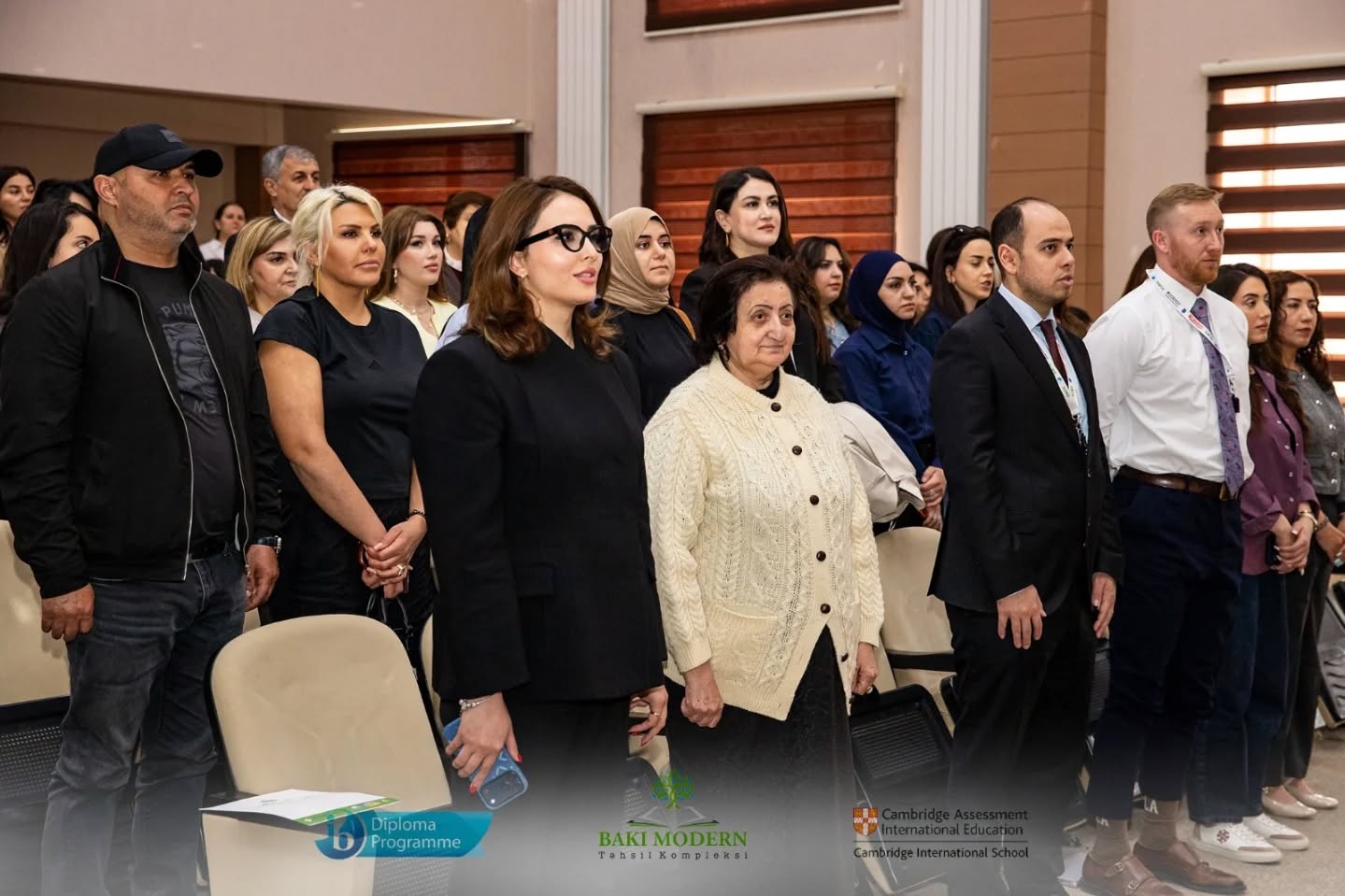 Şagirdlər Milli Suverenlik və Uşaq Bayramını rəngarəng çıxışlarla qeyd etdilər