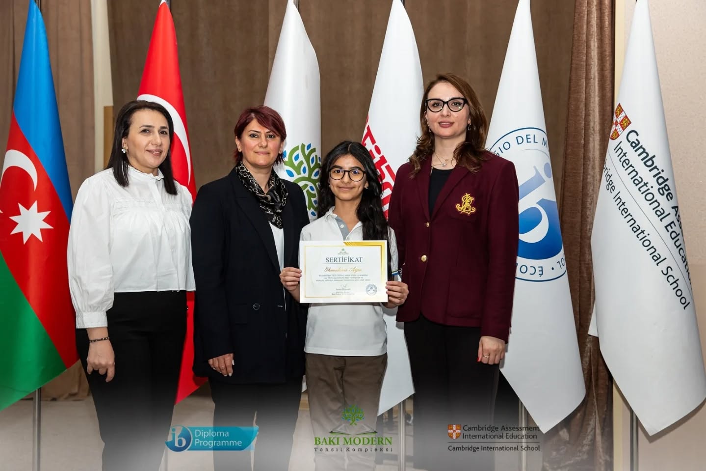Baku Modern Recognizes High-Achieving Students for the First Half of the Academic Year