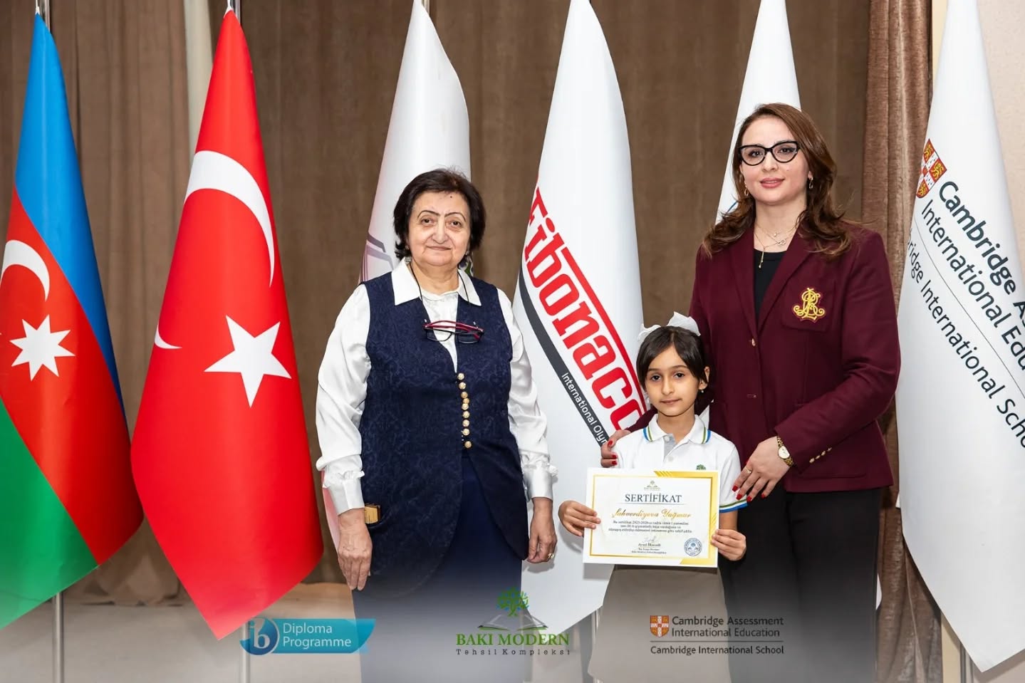 Primary School Students Honoured for Outstanding First-Semester Achievements