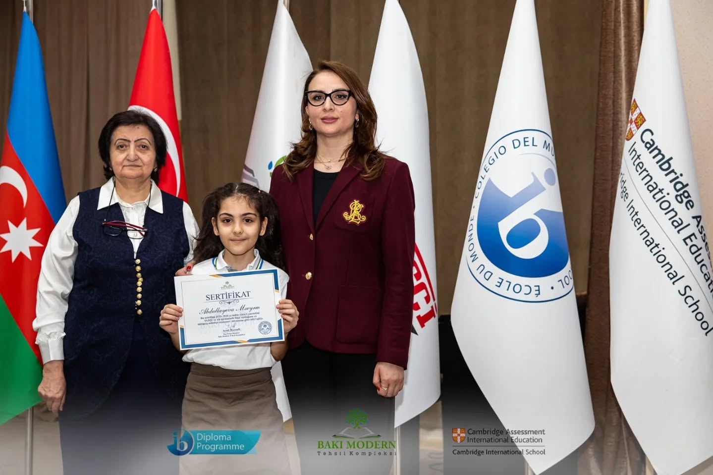Primary School Students Honoured for Their First-Semester Achievements
