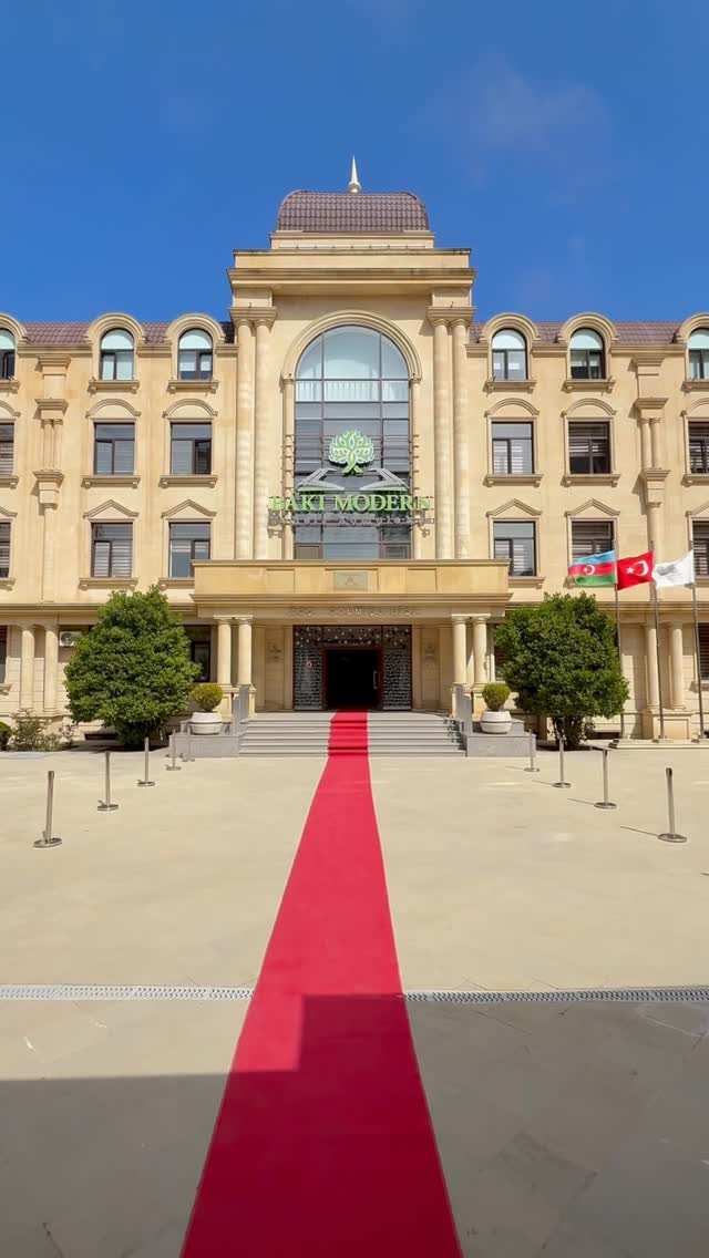 Açıq Qapı Günündə ailələr Bakı Modern Təhsil Kompleksi ilə tanış olublar