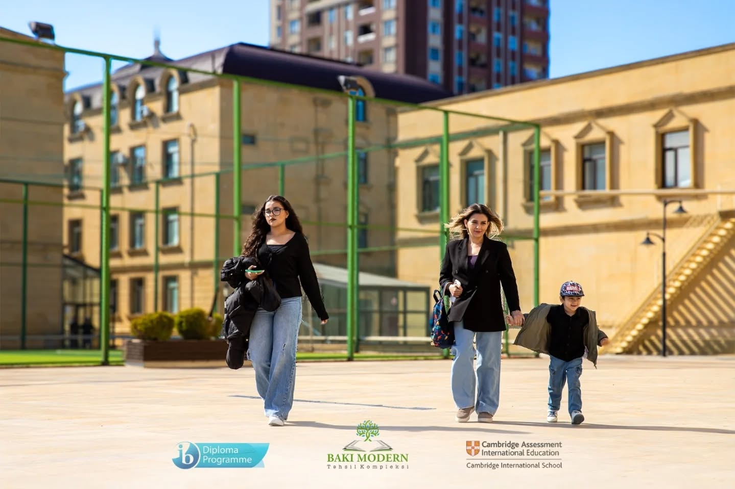 Məktəbəqədər Şagirdlər və Valideynlər Bakı Modern Təhsil Kompleksini Ziyarət Ediblər