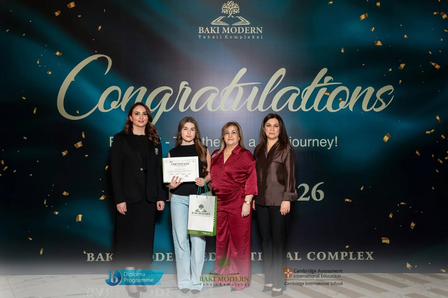 Graduates Reunite for a Traditional Dinner