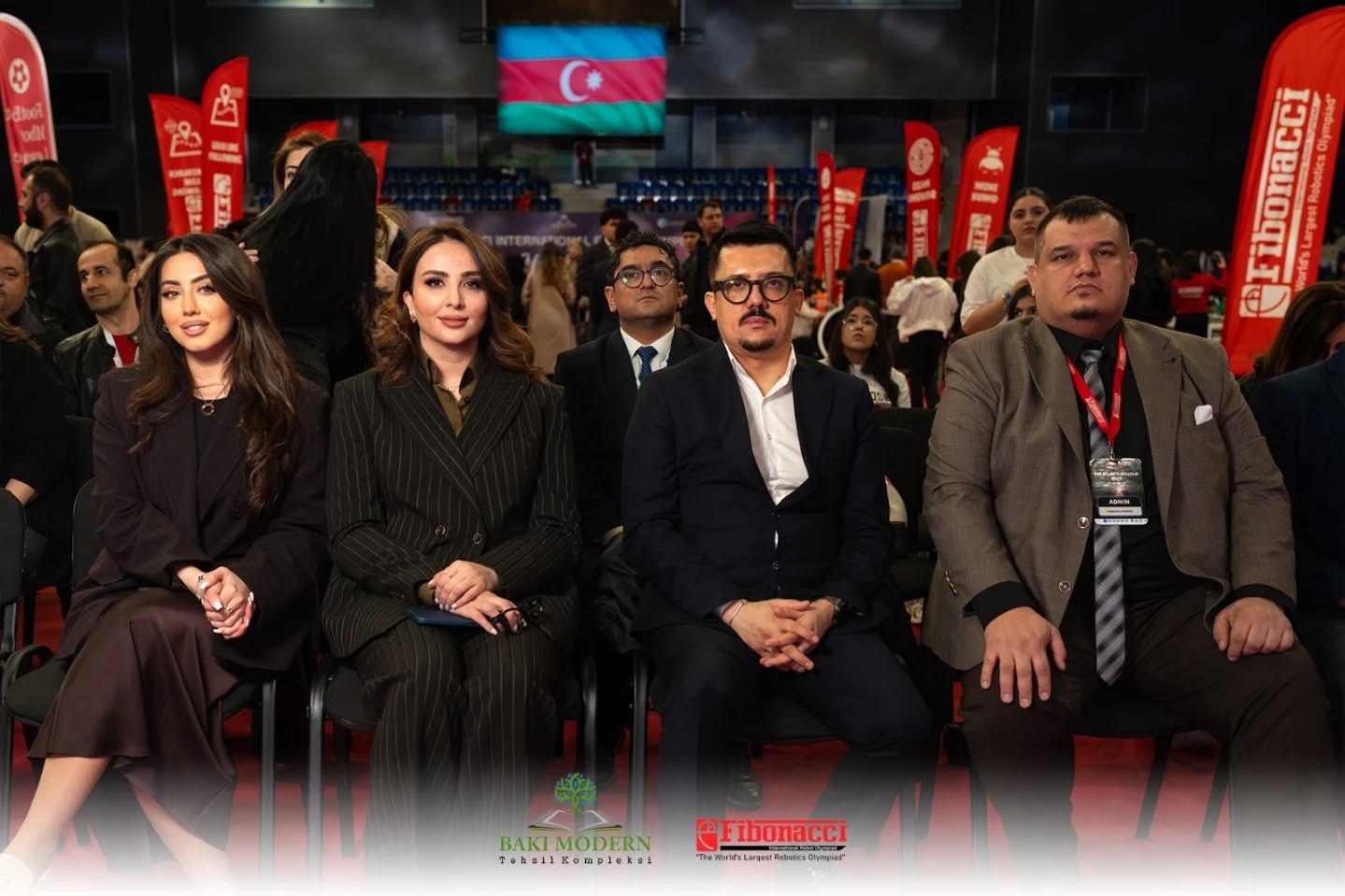 Bakıda beynəlxalq robot olimpiadası tələbə və professorları bir araya gətirib