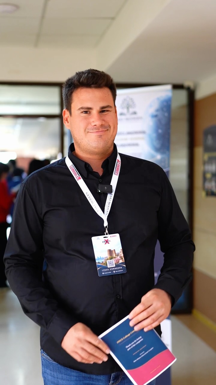 Romanian University Representative Evaluates Student Research at ITECX 2026